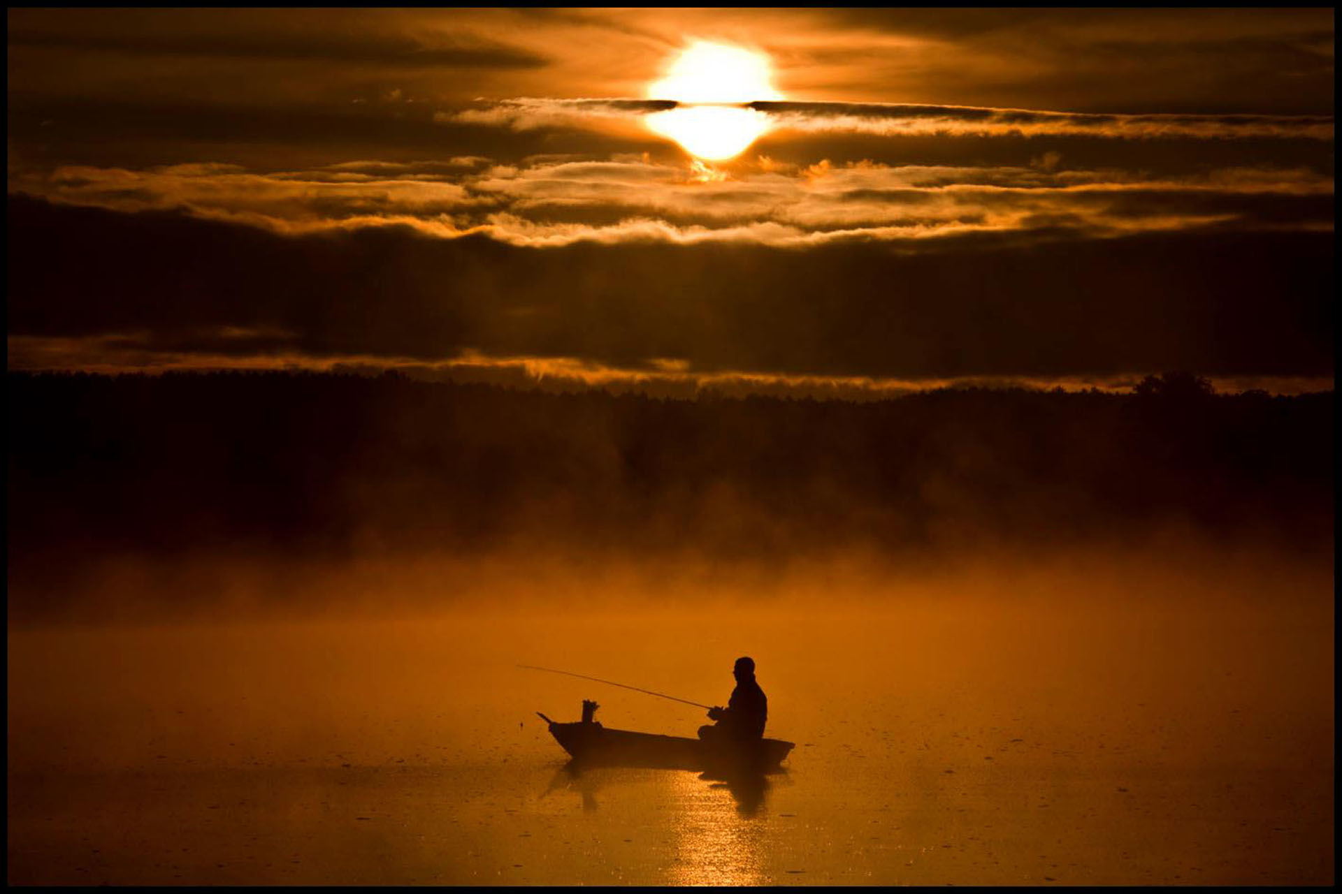 Wsch�d S�o�ca nad Bugiem VIII 2012